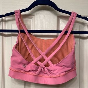 Lululemon sports bra